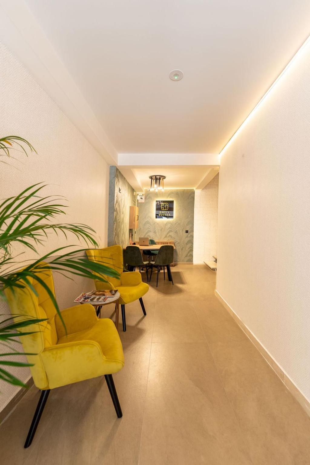 Emily Aparthotel